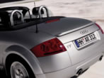 Voir le fond d'cran cars_audi_051.jpg